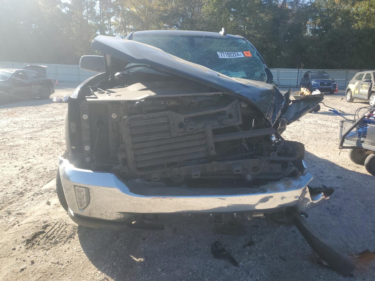 2017 Chevrolet Silverado VIN 3GCUKREC7HG275312 Copart auction photo, front end / side damage thumbnail 5
