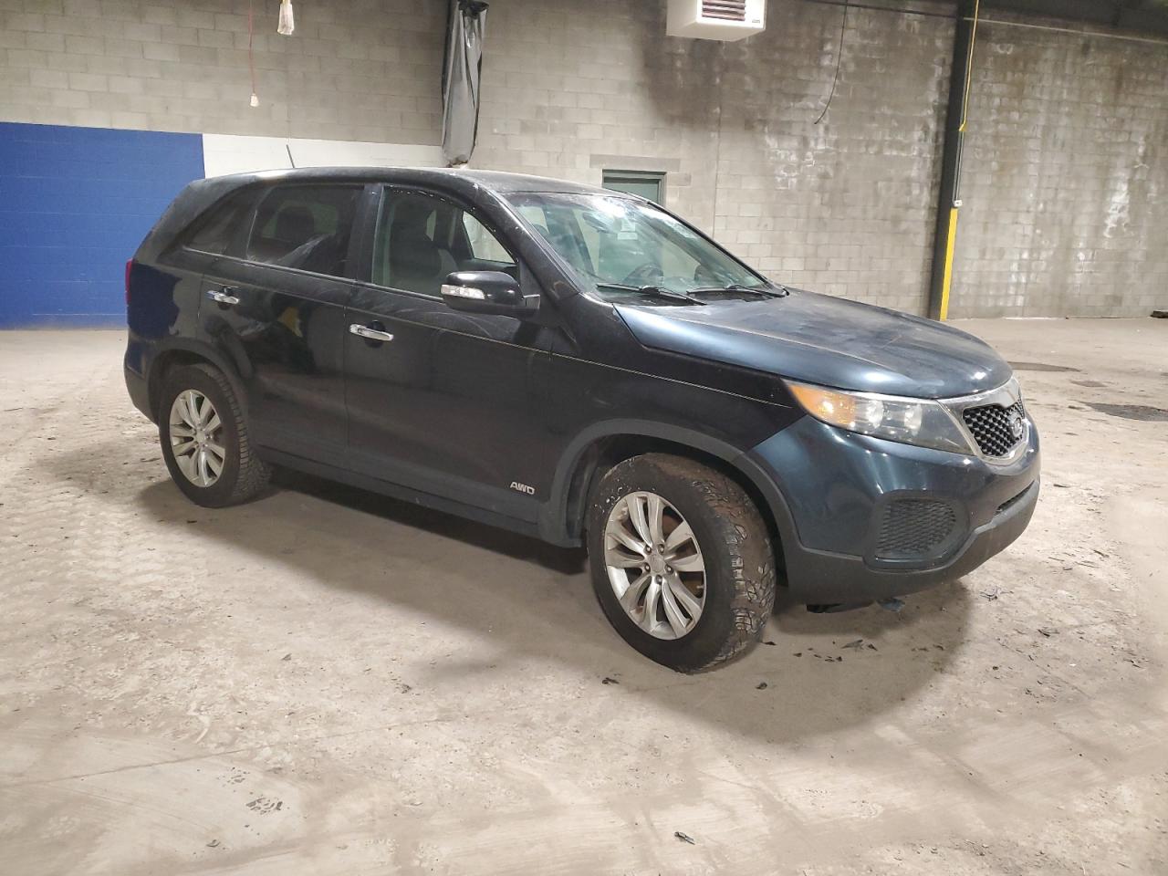 2013 KIA Sorento VIN 5XYKTDA61DG339781 Copart auction photo, side / minor dent/scratches damage thumbnail 4