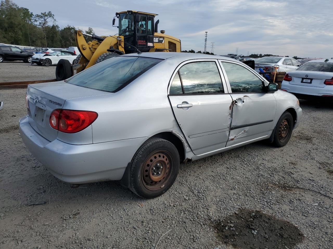 2007 Toyota Corolla VIN JTDBR32E870106912 Copart auction photo, front end / side damage thumbnail 3