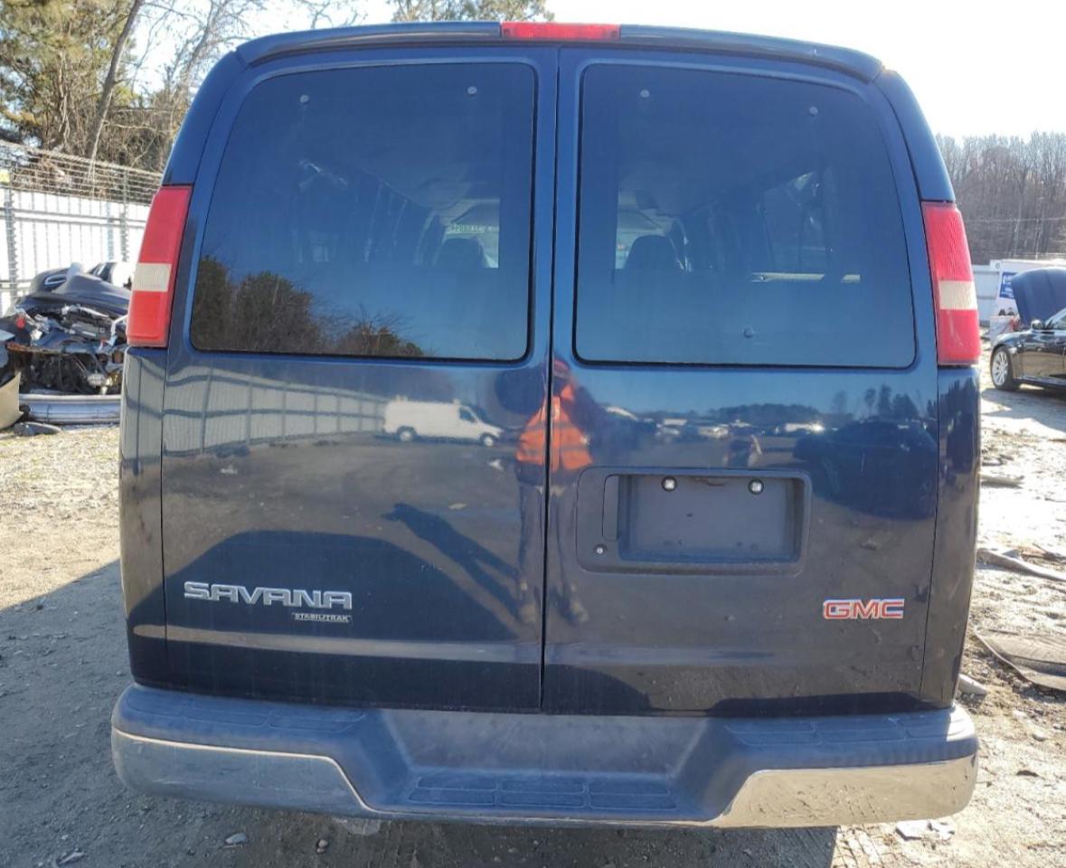 2008 GMC Savana VIN 1GJHG39K381127764 Copart auction photo, side / front end damage thumbnail 6