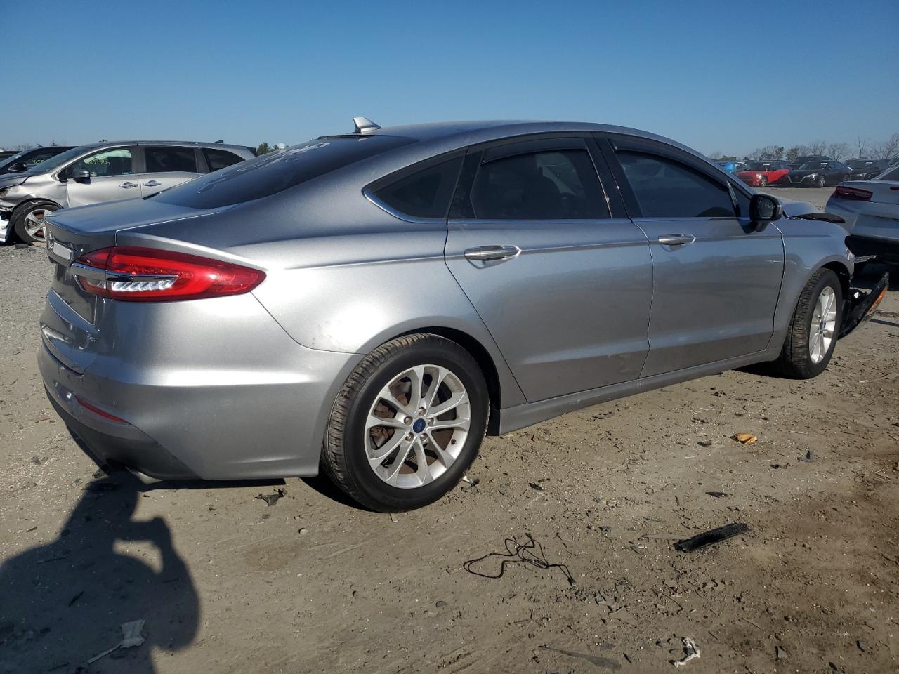 2020 Ford Fusion VIN 3FA6P0HDXLR161737 Copart auction photo, front end / minor dent/scratches damage thumbnail 3