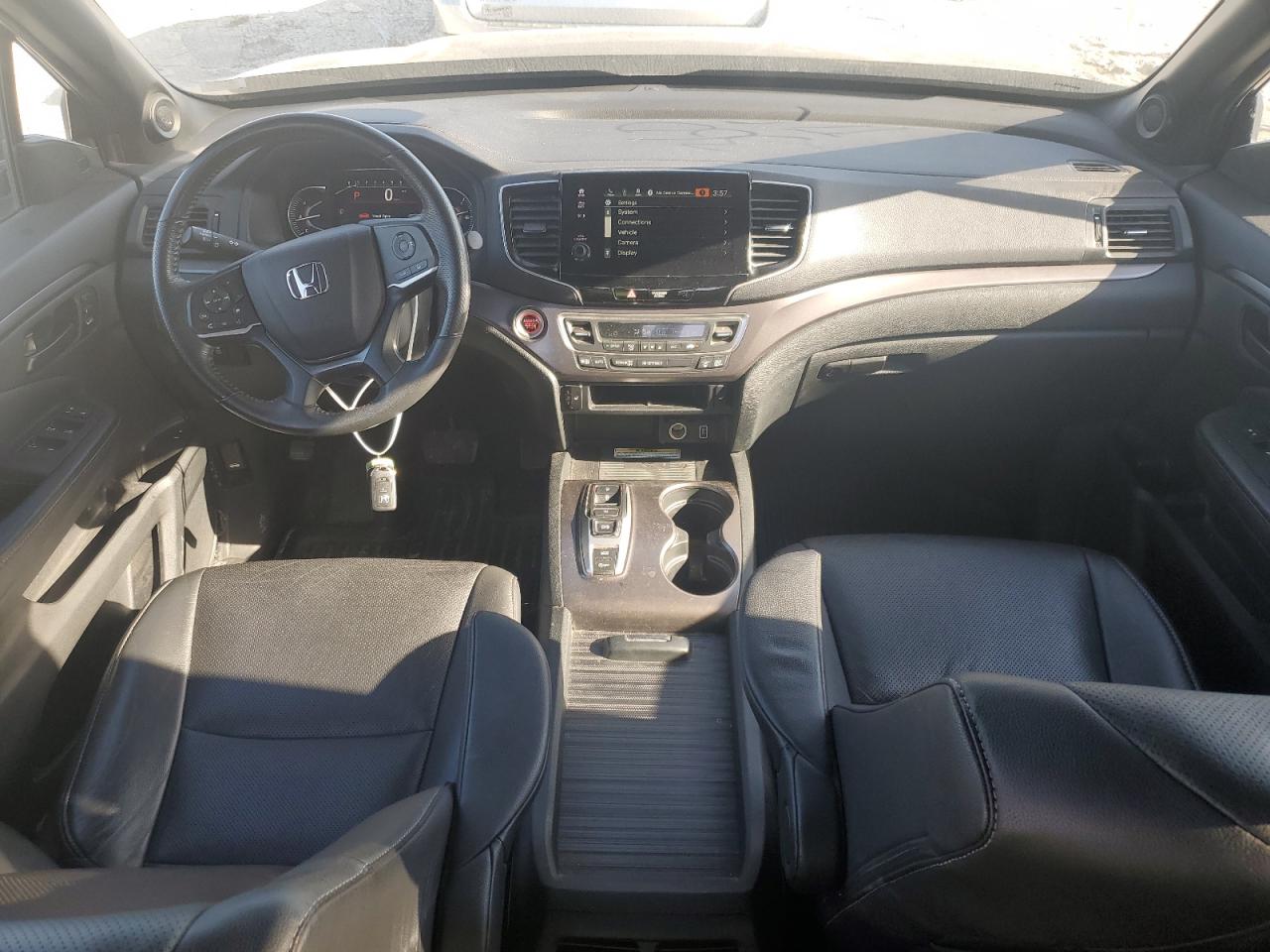 2022 Honda Passport VIN 5FNYF8H53NB002771 Copart auction photo, hail damage thumbnail 8