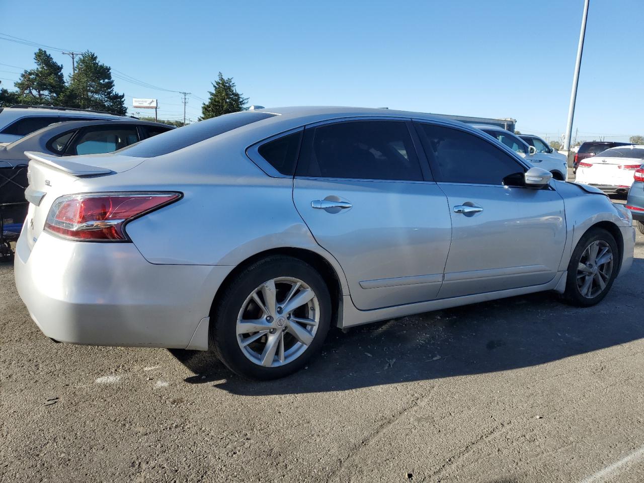 2014 Nissan Altima VIN 1N4AL3AP9EC111375 Copart auction photo, front end / side damage thumbnail 3
