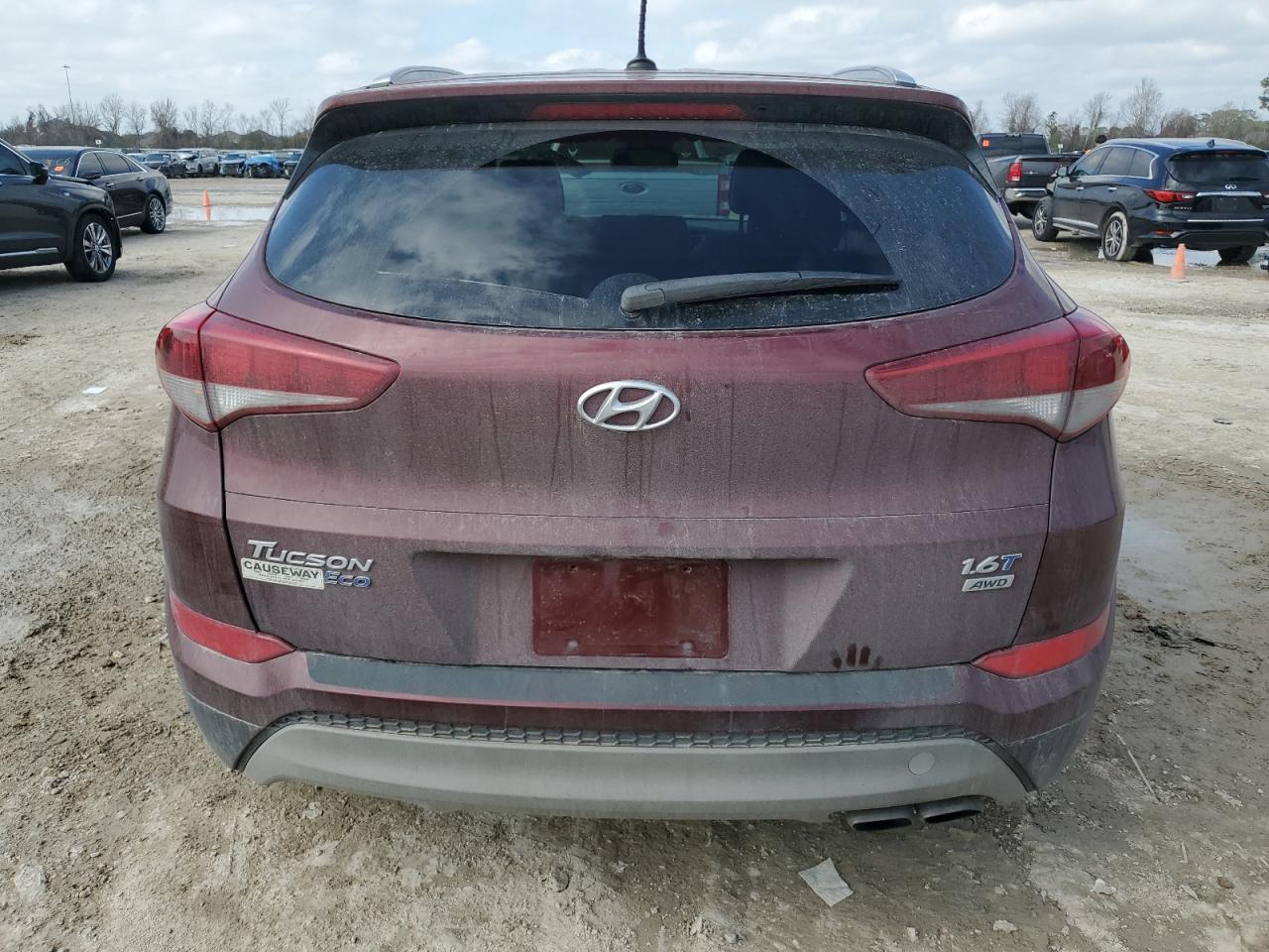 2017 Hyundai Tucson VIN KM8J3CA27HU303712 Copart auction photo, front end damage thumbnail 6