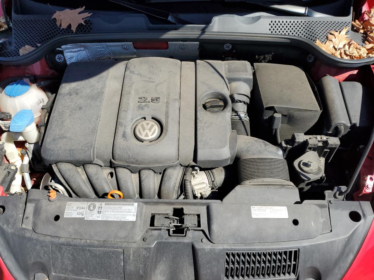 2012 Volkswagen Beetle VIN 3VWJP7AT2CM639920 Copart auction photo, rear end / front end damage thumbnail 11