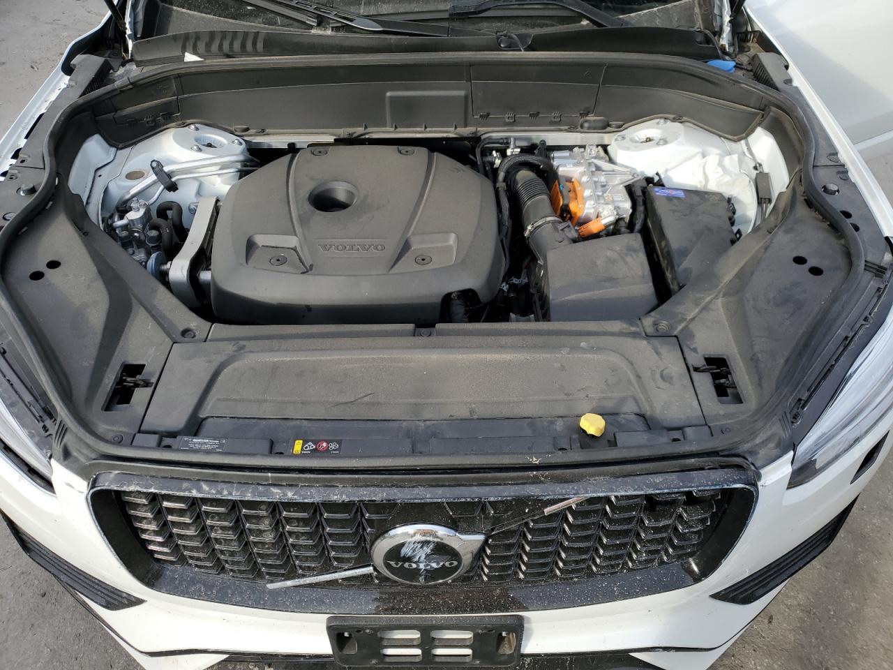 2023 Volvo XC90 VIN YV4H60CW8P1978460 Copart auction photo, front end / minor dent/scratches damage thumbnail 12