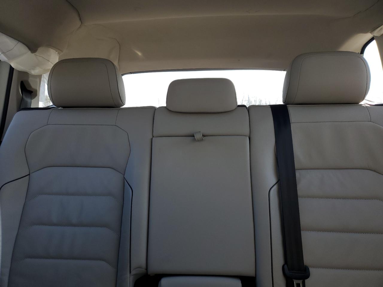 2019 Volkswagen Tiguan VIN 3VV4B7AX0KM109799 Copart auction photo, front end / side damage thumbnail 10