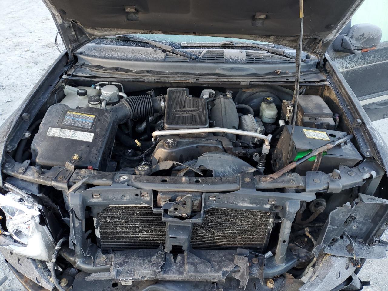 2004 GMC Envoy VIN 1GKET16S646128780 Copart auction photo, front end damage thumbnail 13