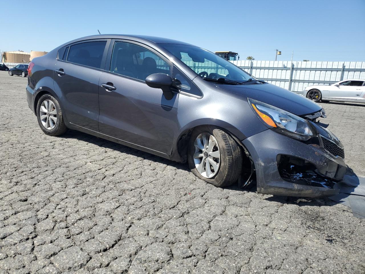 2016 KIA Rio VIN KNADN4A36G6599090 Copart auction photo, front end / side damage thumbnail 4