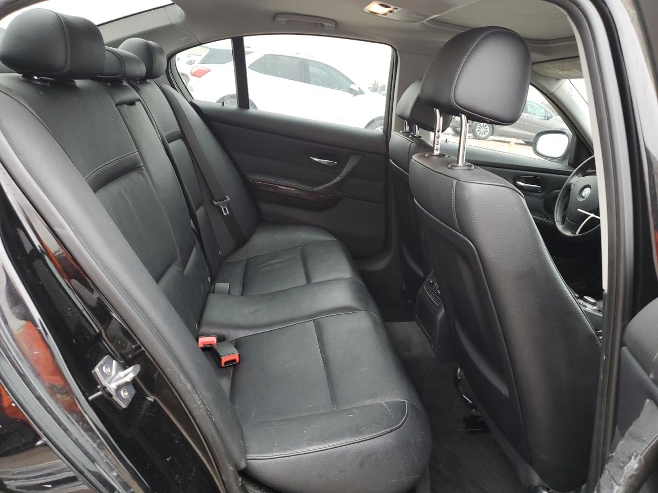 2011 BMW 3er VIN WBAPH5G52BNM74671 Copart auction photo, side / front end damage thumbnail 10