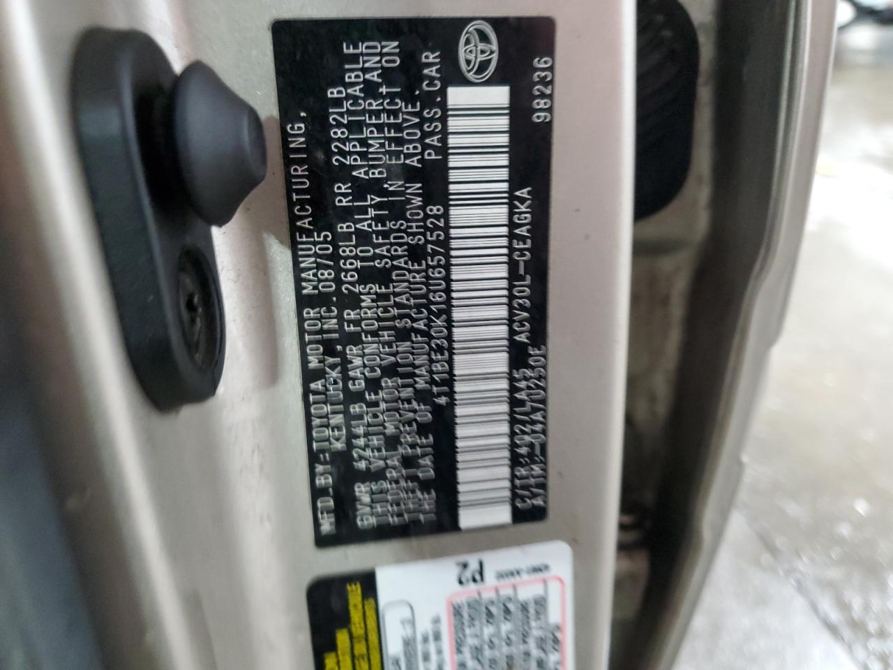 2006 Toyota Camry VIN 4T1BE30K16U657528 Copart auction photo, minor dent/scratches damage thumbnail 12