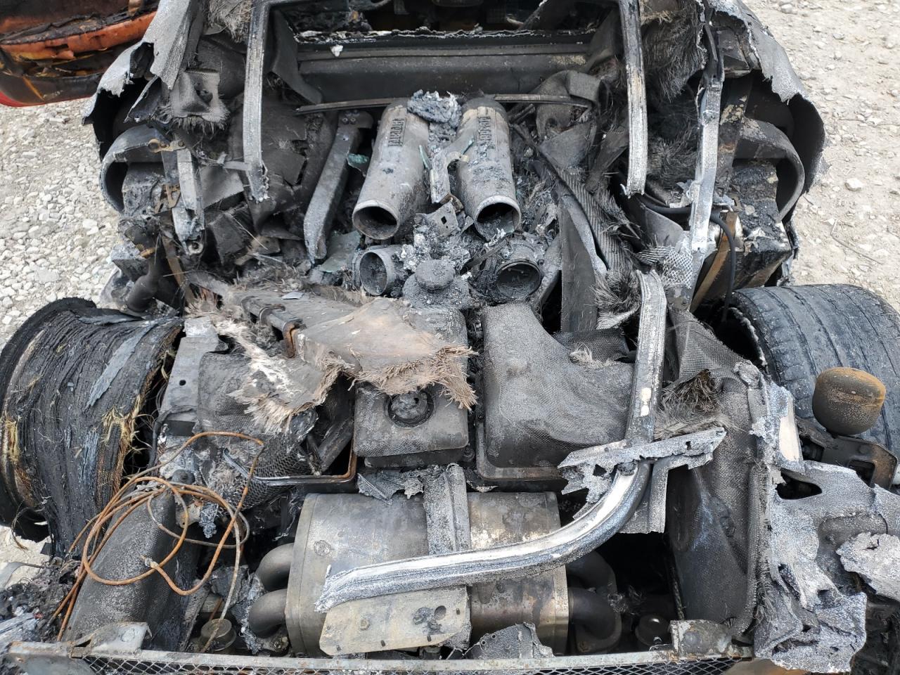 2007 Ferrari F430 VIN ZFFEW58A070155027 Copart auction photo, burn - engine / burn - interior damage thumbnail 12
