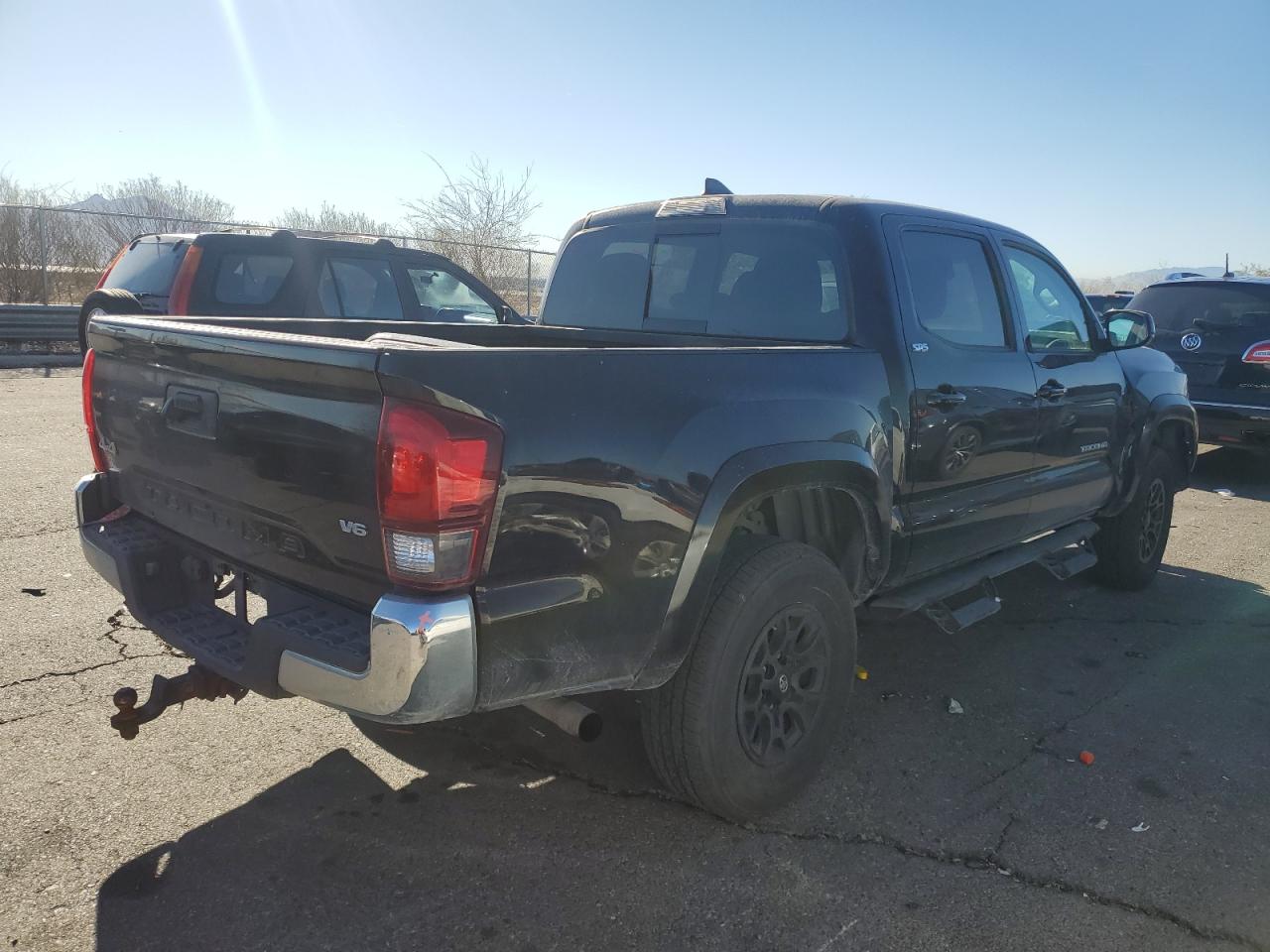 2019 Toyota Tacoma VIN 3TMCZ5AN1KM210441 Copart auction photo, front end damage thumbnail 3