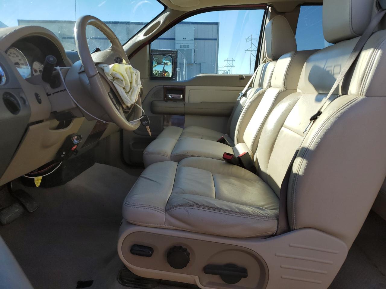 2004 Ford F-150 VIN 1FTPX14564NA85828 Copart auction photo, all over / mechanical damage thumbnail 7