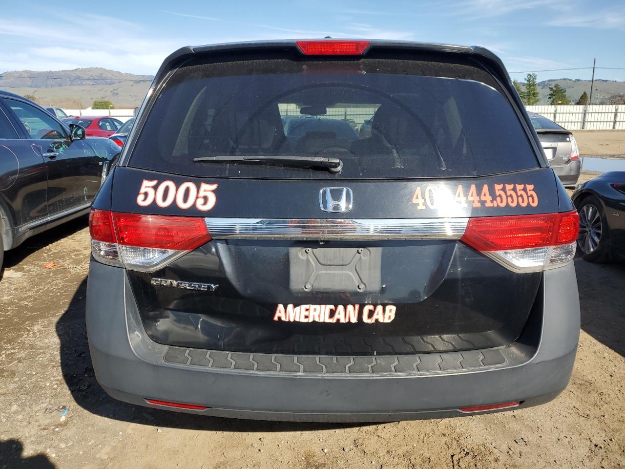 2015 Honda Odyssey VIN 5FNRL5H64FB039446 Copart auction photo, front end damage thumbnail 6