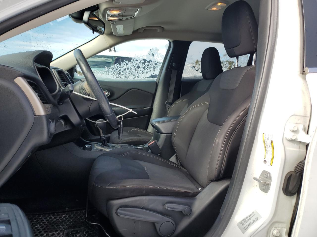 2015 Jeep Grand Cherokee VIN 1C4PJMCB4FW681835 Copart auction photo, front end damage thumbnail 7