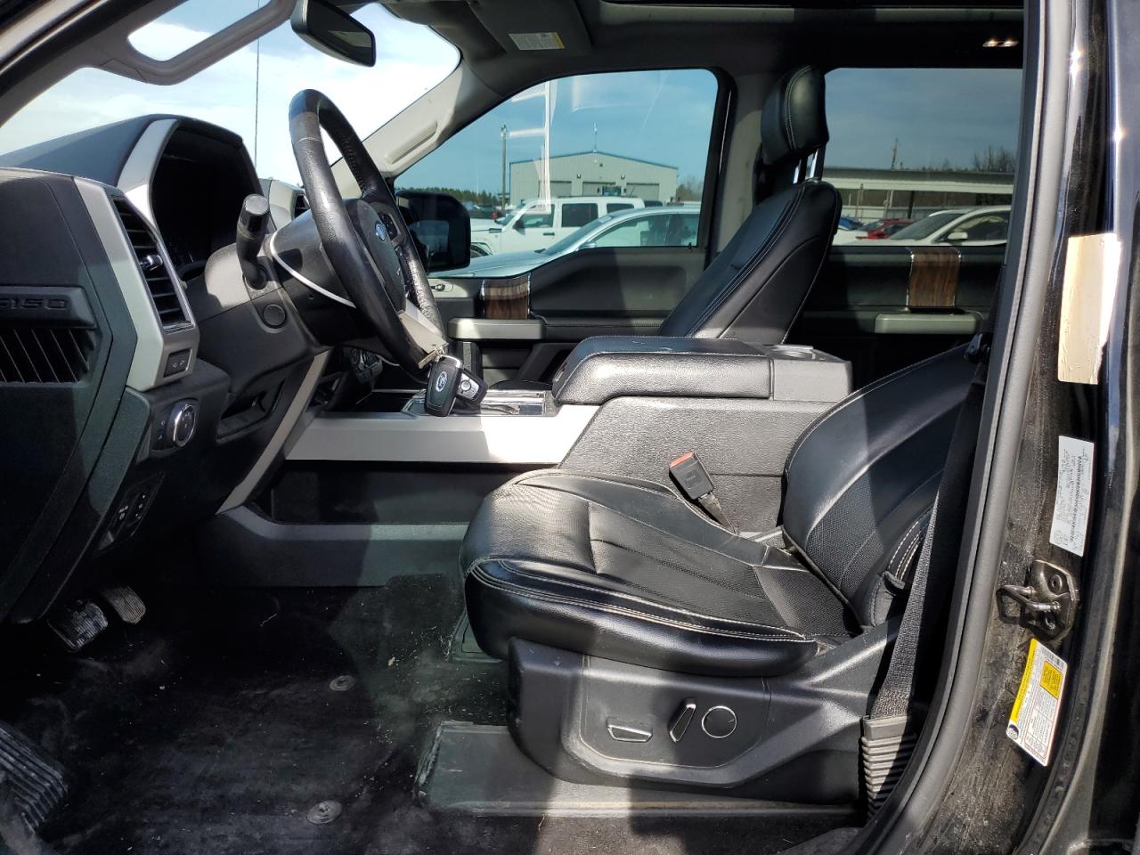 2018 Ford F-150 VIN 1FTEW1E51JFB89769 Copart auction photo, side / rear end damage thumbnail 7