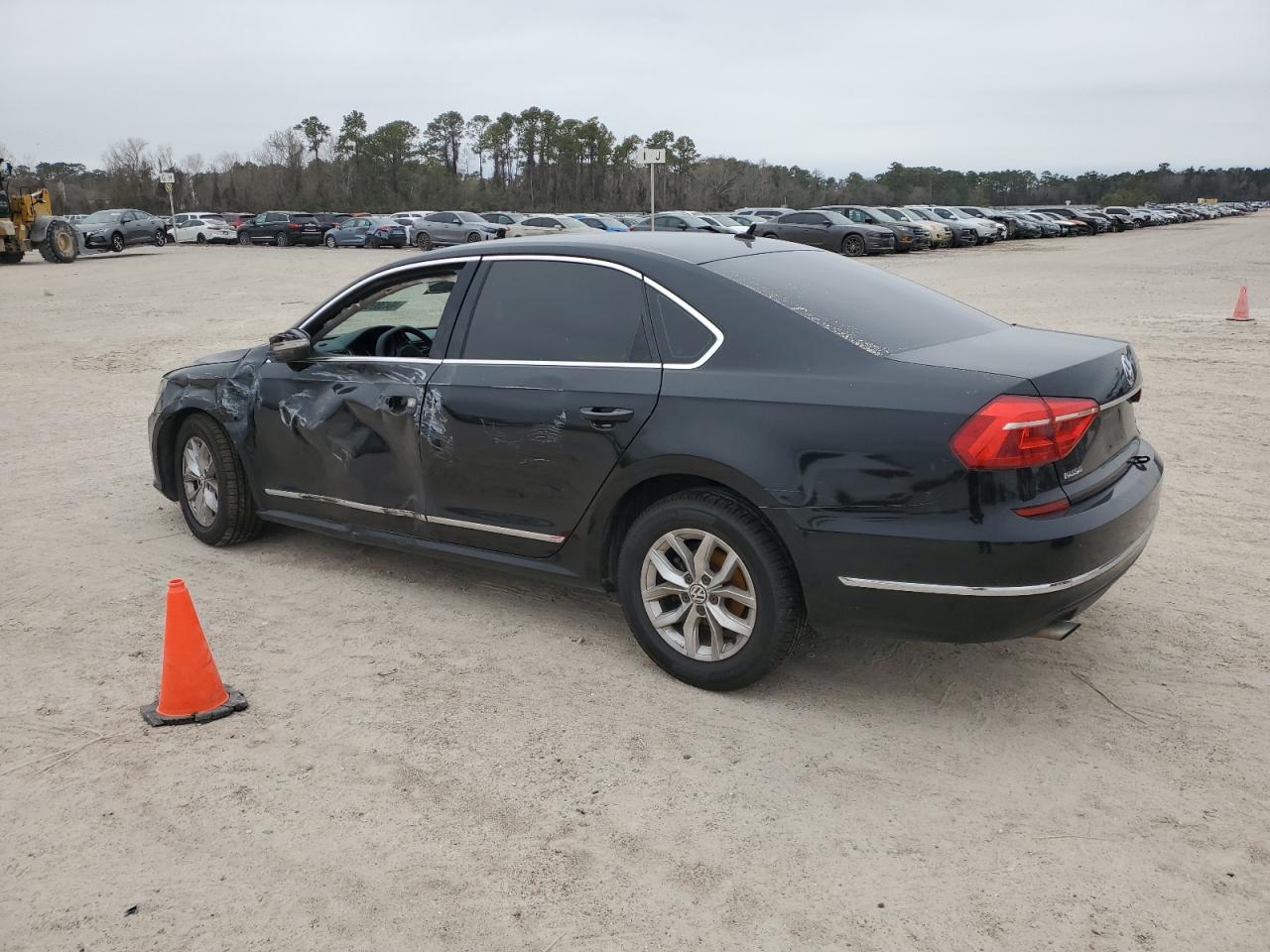 2016 Volkswagen Passat VIN 1VWAS7A35GC036546 Copart auction photo, side / front end damage thumbnail 2