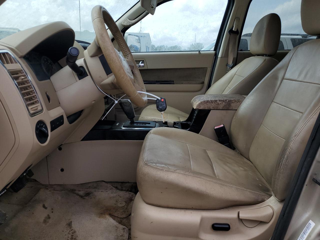 2011 Ford Escape VIN 1FMCU0EGXBKB28496 Copart auction photo, mechanical / minor dent/scratches damage thumbnail 7