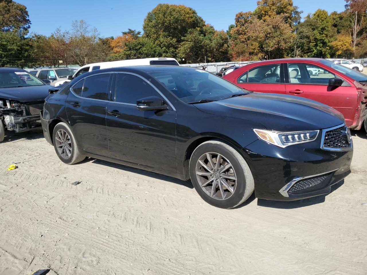 2018 Acura TLX VIN 19UUB1F39JA003057 Copart auction photo, rear end / minor dent/scratches damage thumbnail 4