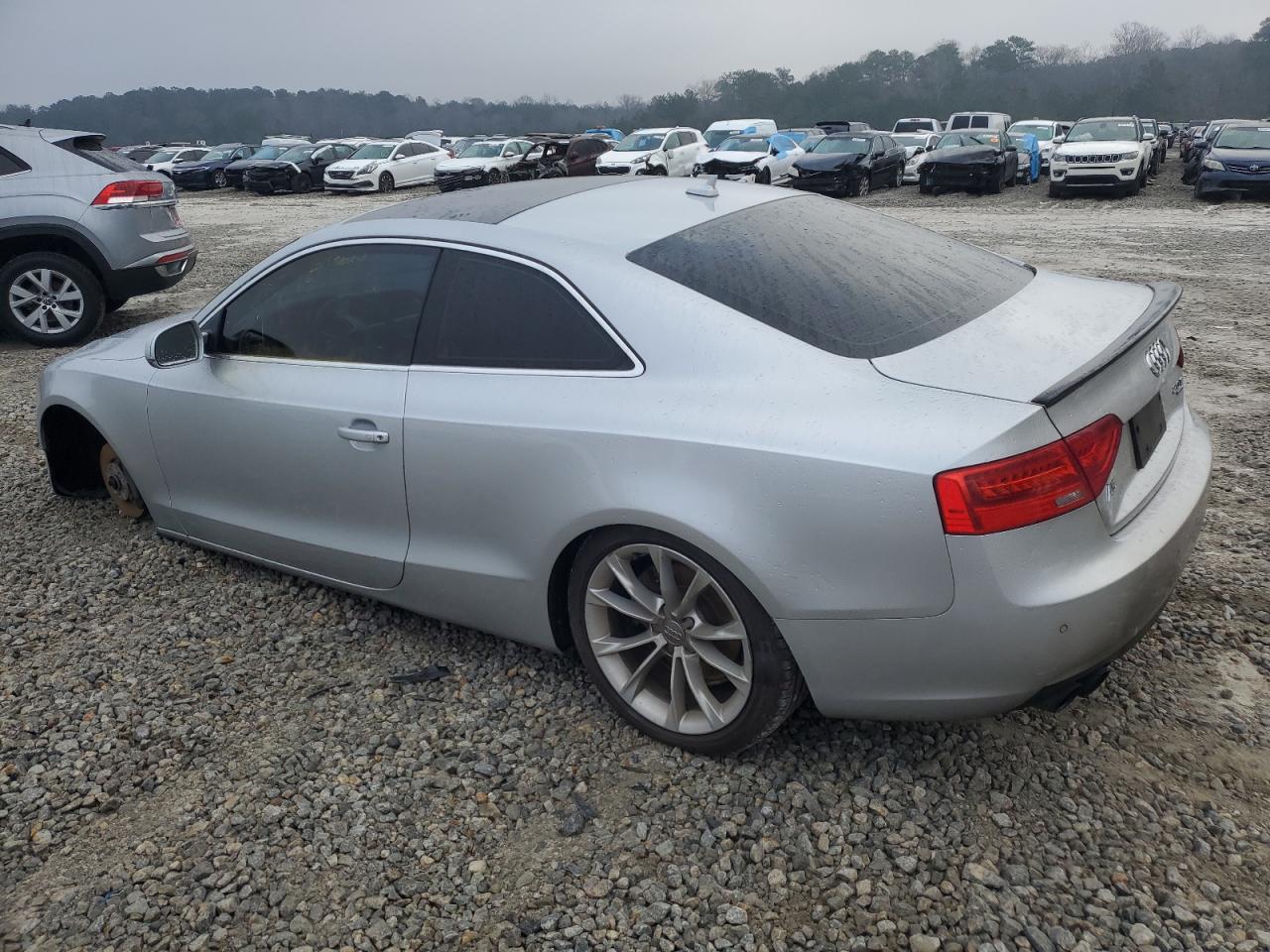 2014 Audi A5 VIN WAULFAFR0EA061421 Copart auction photo, undercarriage / minor dent/scratches damage thumbnail 2