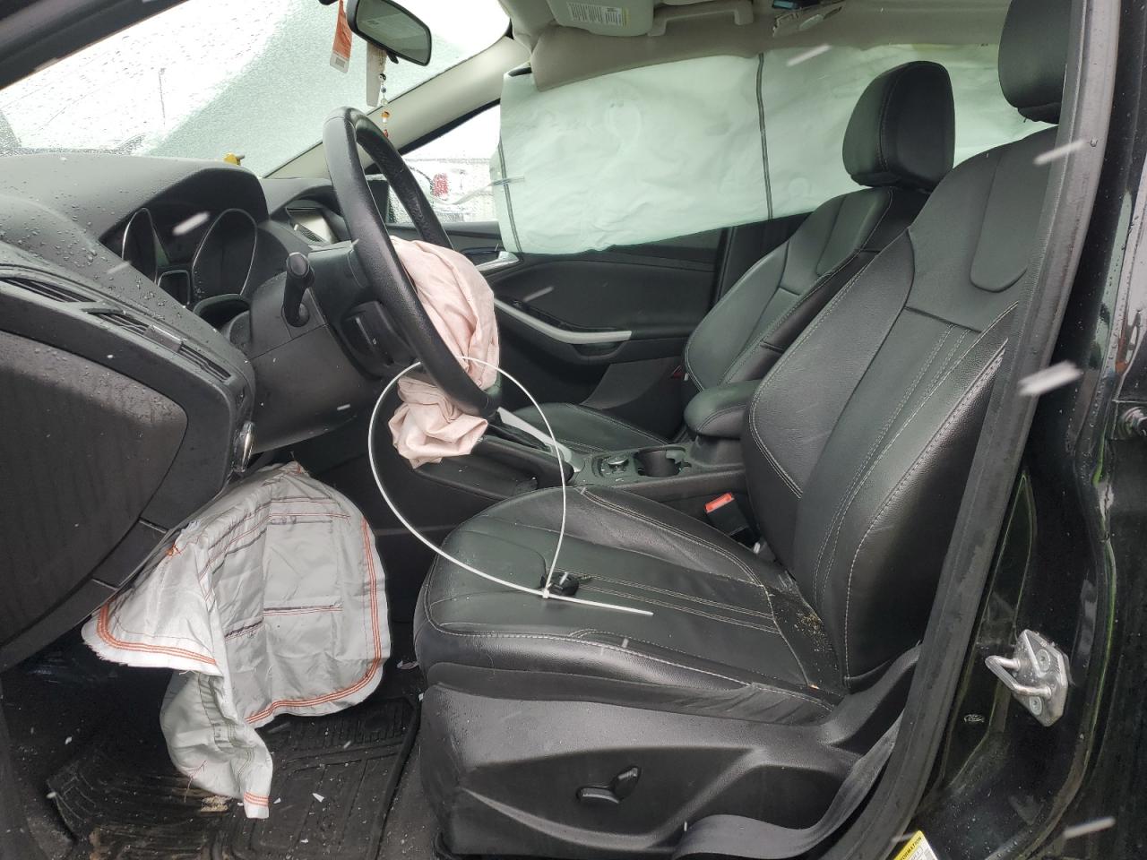 2014 Ford Focus VIN 1FADP3K22EL355180 Copart auction photo, front end damage thumbnail 7