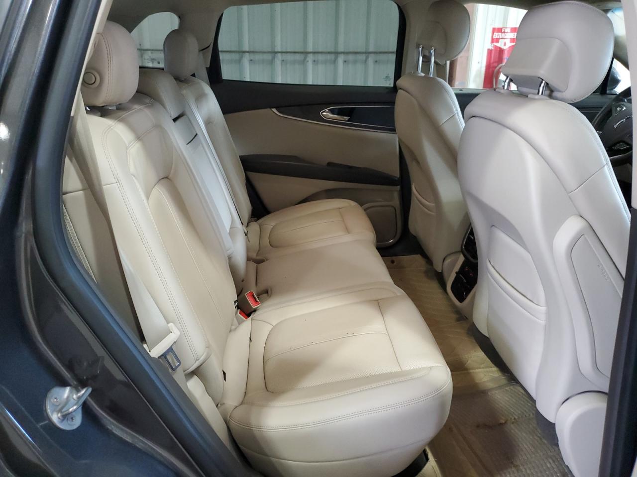 2018 Lincoln MKX VIN 2LMPJ8LP5JBL20627 Copart auction photo, rear end damage thumbnail 11