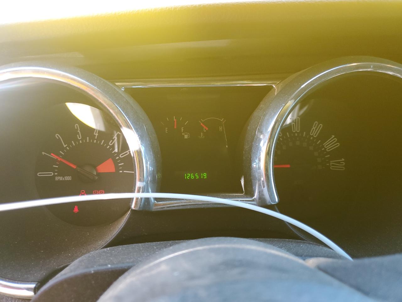 2005 Ford Mustang VIN 1ZVFT84N555225155 Copart auction photo, front end damage thumbnail 9