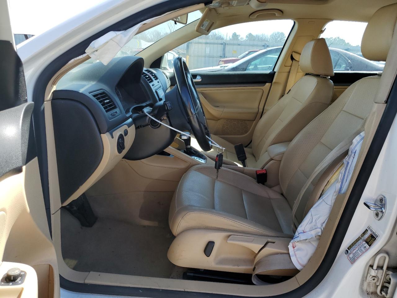 2009 Volkswagen Jetta VIN 3VWRM71K29M054847 Copart auction photo, rear end / minor dent/scratches damage thumbnail 7