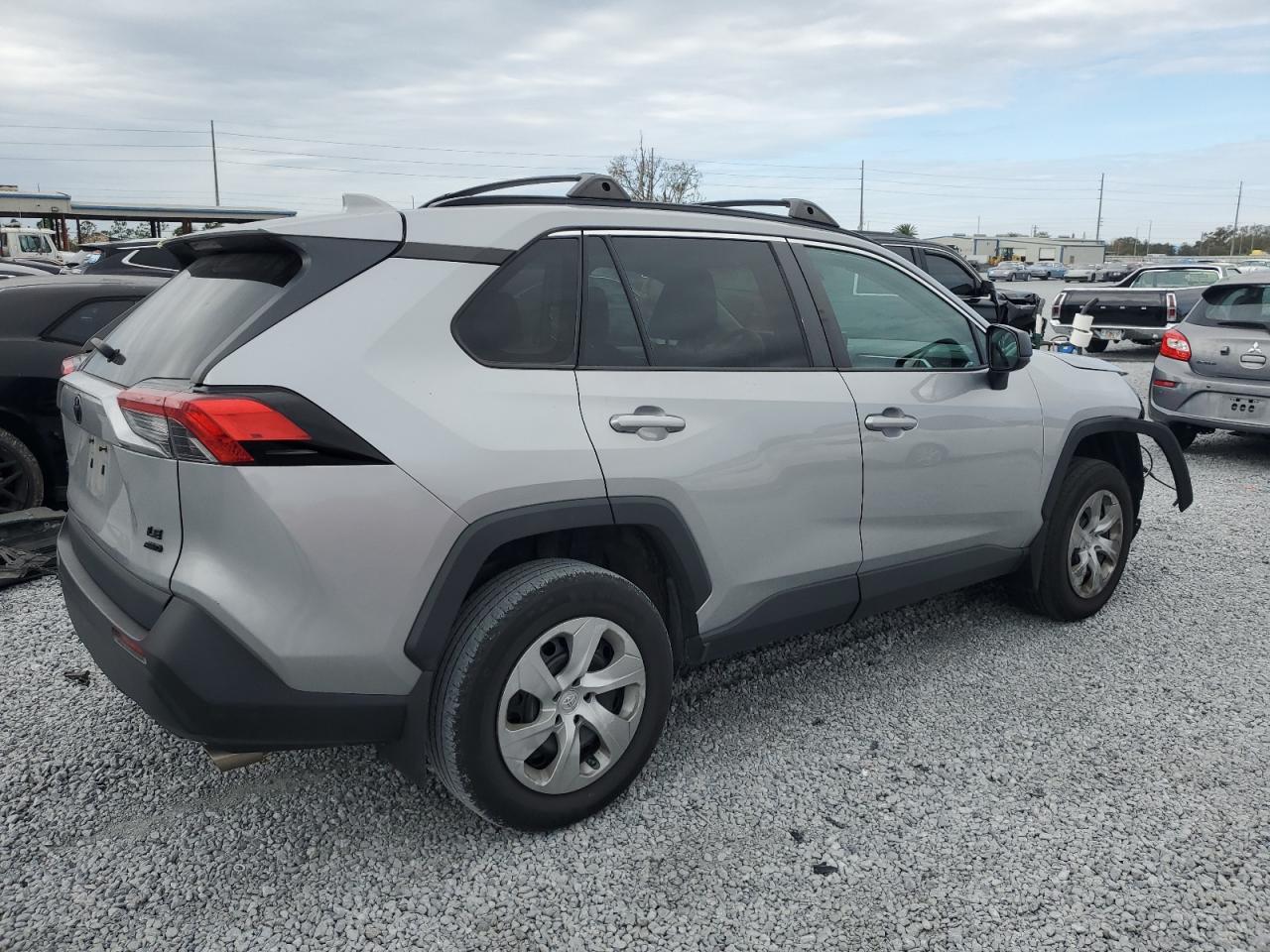 2019 Toyota RAV 4 VIN 2T3F1RFV4KW076379 Copart auction photo, all over damage thumbnail 3