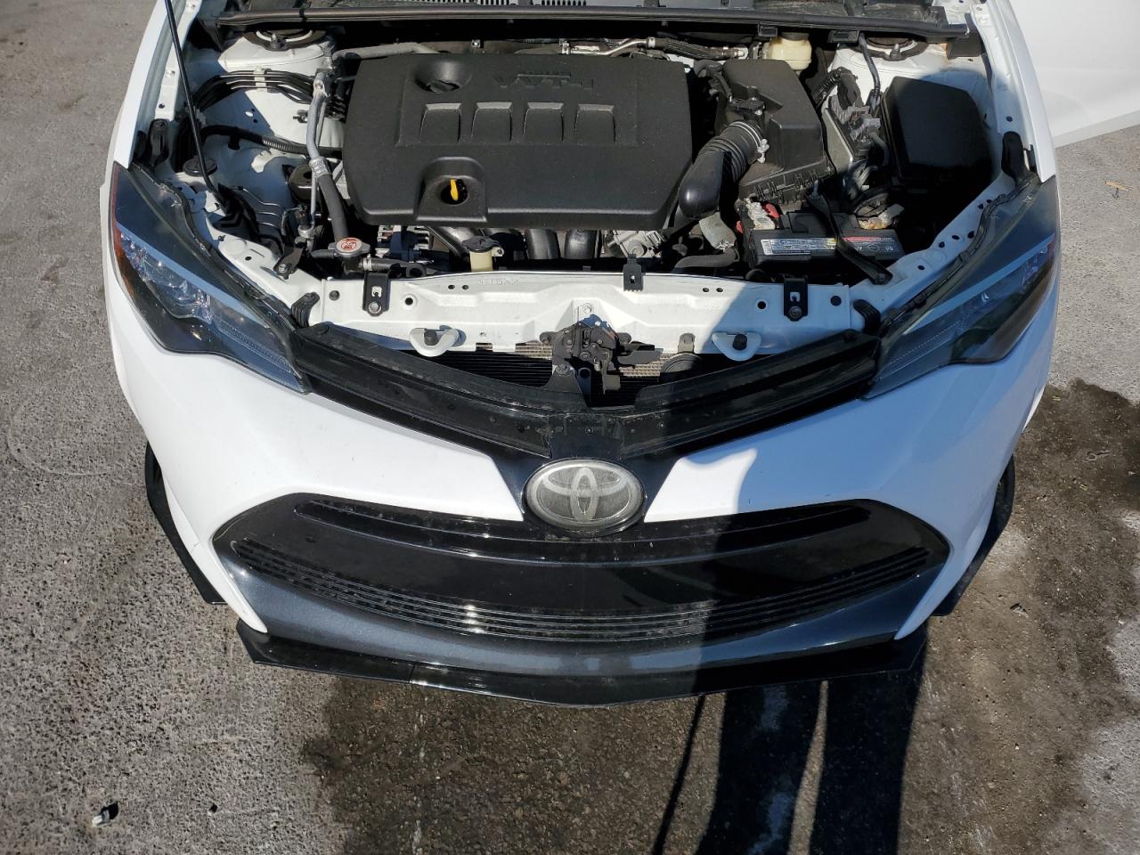 2018 Toyota Corolla VIN 2T1BURHEXJC003349 Copart auction photo, rear end damage thumbnail 11