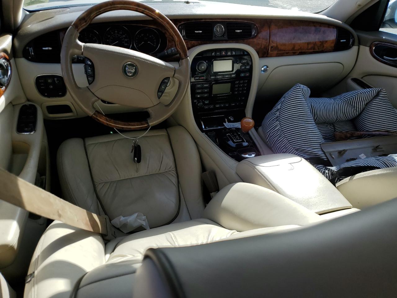 2004 Jaguar XJ VIN SAJWA74C14SG17930 Copart auction photo, water/flood damage thumbnail 8