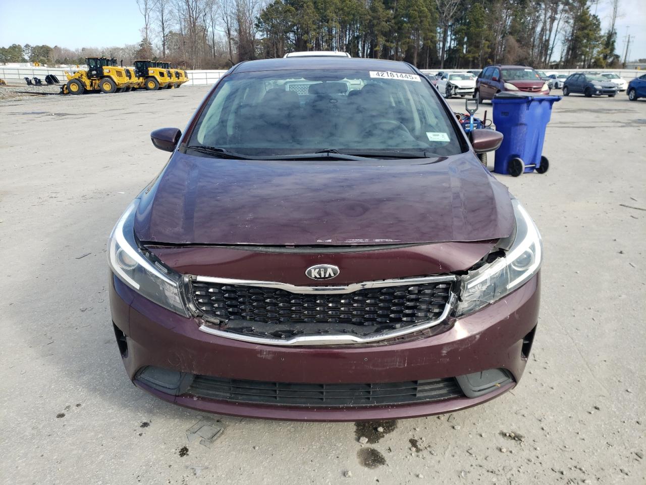 2018 KIA Forte VIN 3KPFK4A76JE201062 Copart auction photo, front end damage thumbnail 5