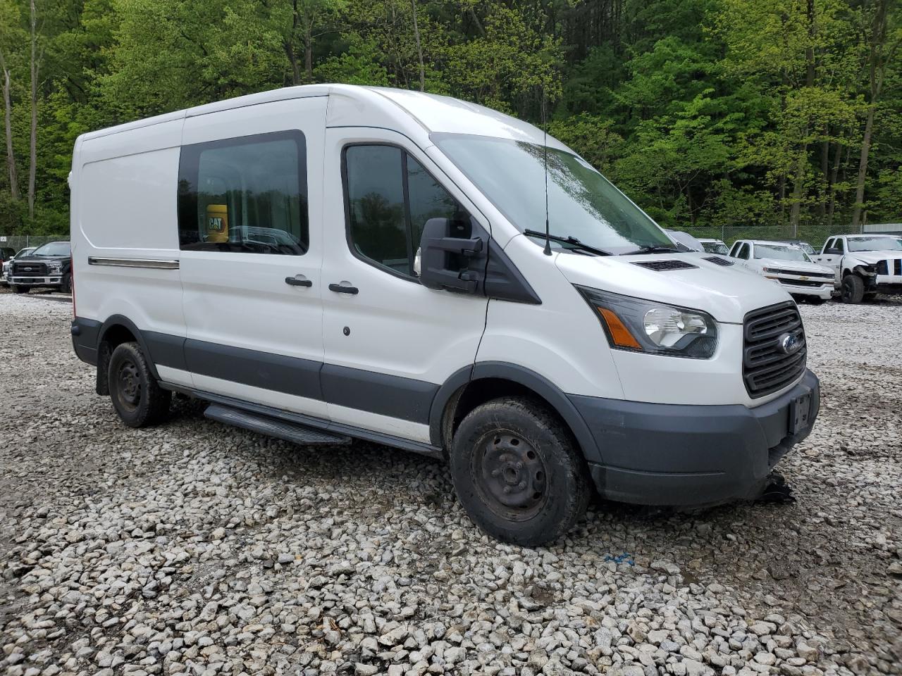 2016 Ford Transit VIN 1FTYR2CM1GKB43234 Copart auction photo, minor dent/scratches damage thumbnail 4
