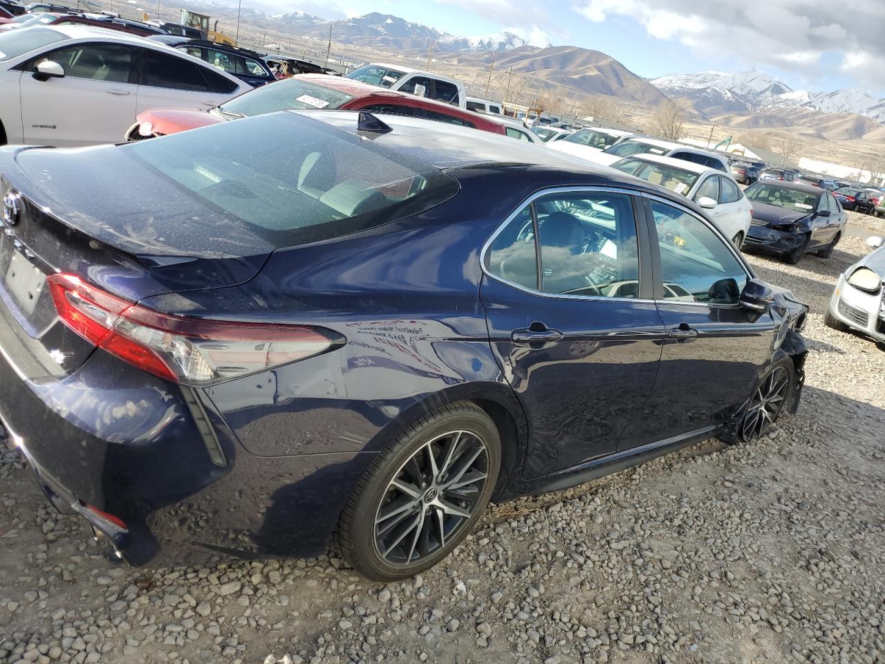 2022 Toyota Camry VIN 4T1G11AK1NU061645 Copart auction photo, front end / mechanical damage thumbnail 3
