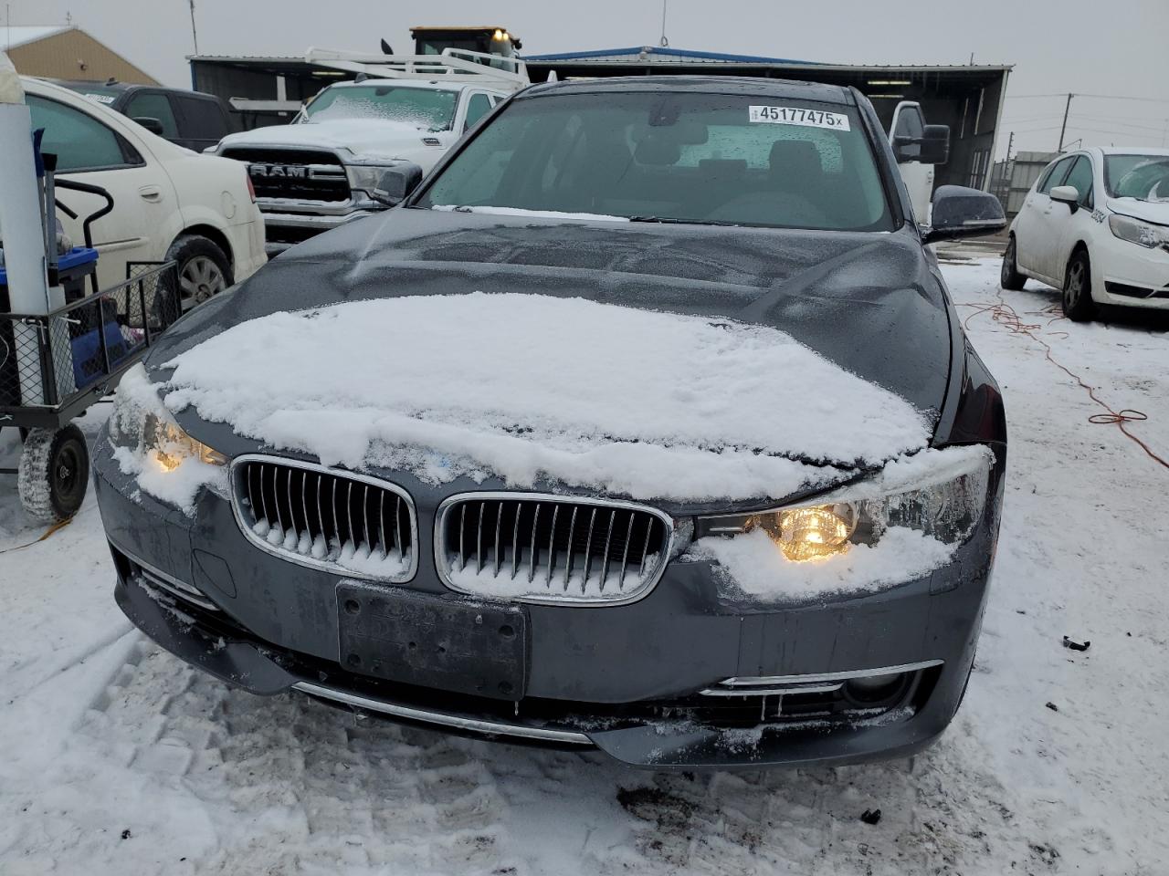 2013 BMW 3er VIN WBA3B3C57DJ811484 Copart auction photo, undercarriage damage thumbnail 5