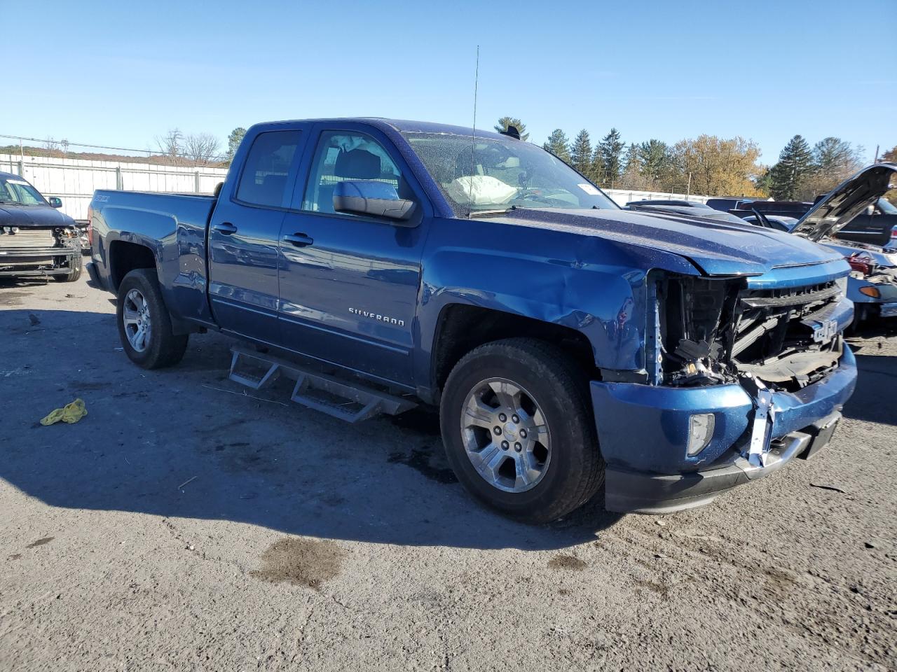 2017 Chevrolet Silverado VIN 1GCVKREC1HZ341244 Copart auction photo, front end damage thumbnail 4