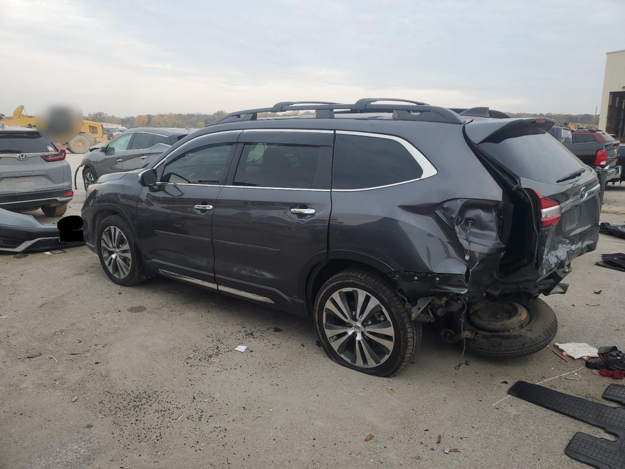 2020 Subaru Ascent VIN 4S4WMARD6L3406986 Copart auction photo, rear end damage thumbnail 2