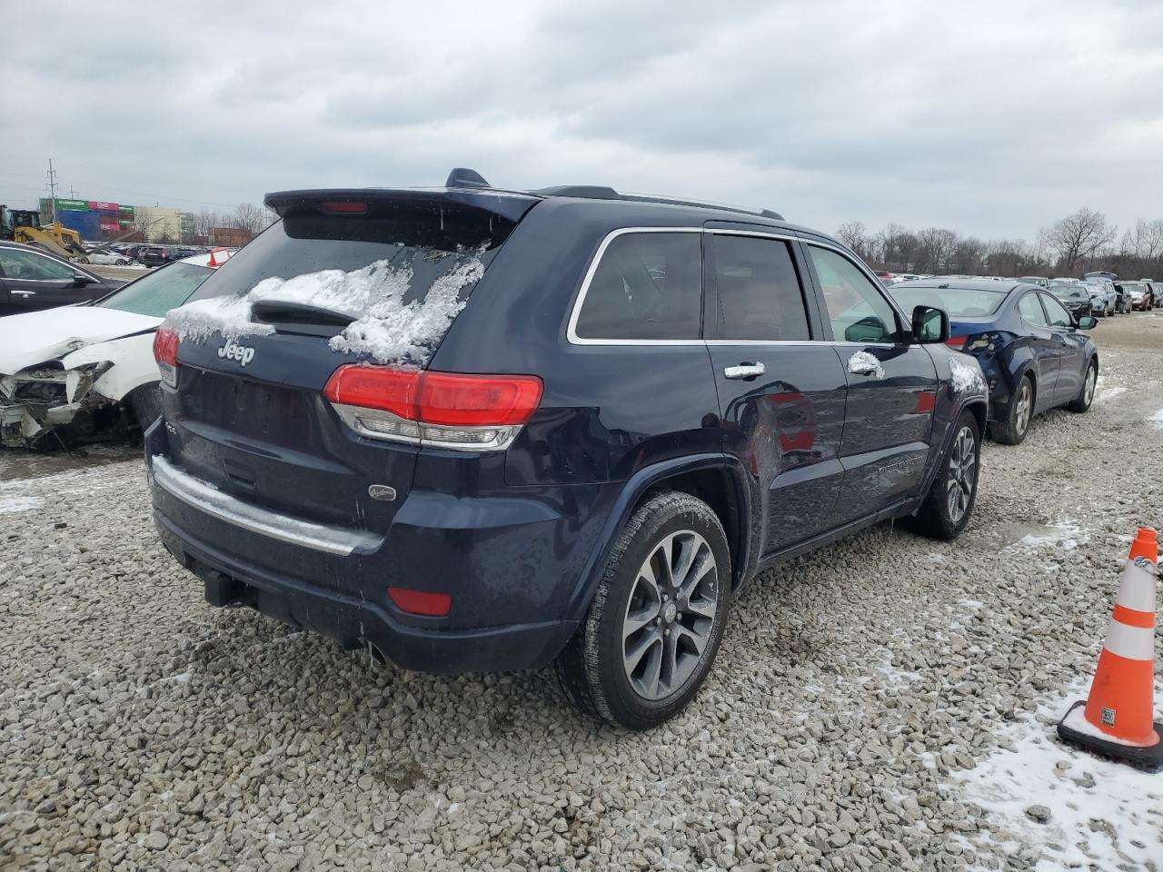 2018 Jeep Grand Cherokee VIN 1C4RJFCG6JC235454 Copart auction photo, front end damage thumbnail 3