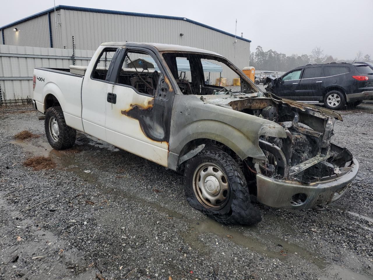 2013 Ford F-150 VIN 1FTFX1EF6DKF72015 Copart auction photo, burn damage thumbnail 4