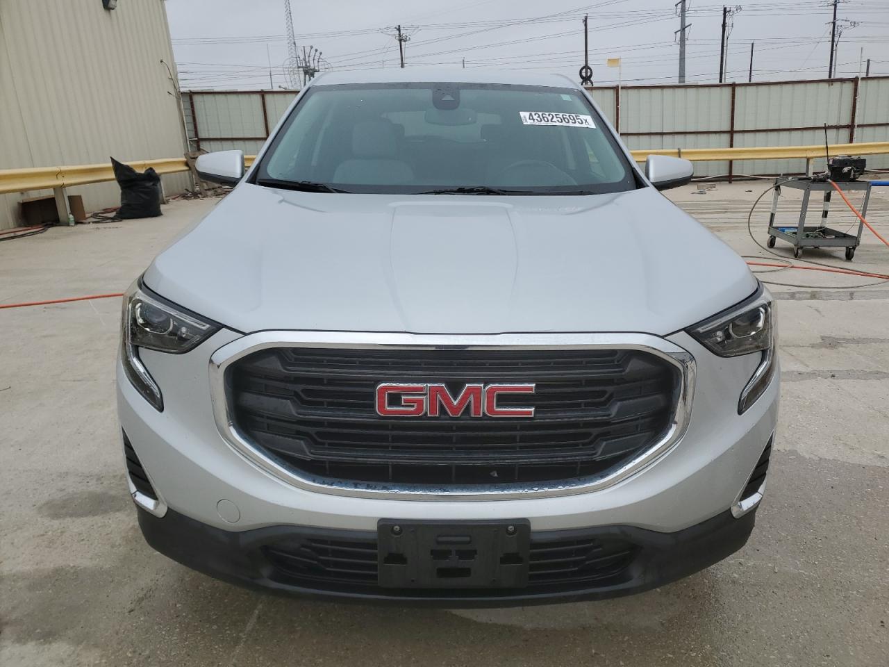 2020 GMC Terrain VIN 3GKALMEV3LL183820 Copart auction photo, rear end / minor dent/scratches damage thumbnail 5