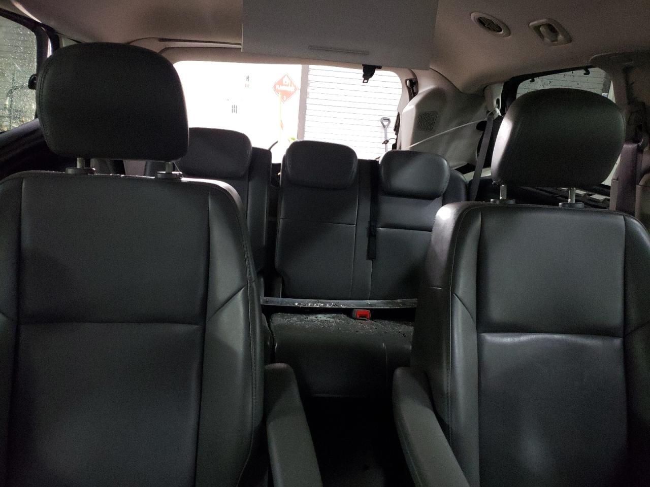 2010 Volkswagen Routan VIN 2V4RW3D16AR325064 Copart auction photo, rear end damage thumbnail 10