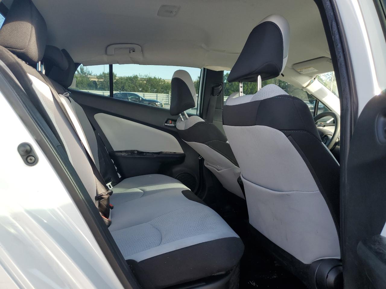 2021 Toyota Prius VIN JTDKAMFU1M3142126 Copart auction photo, all over damage thumbnail 10