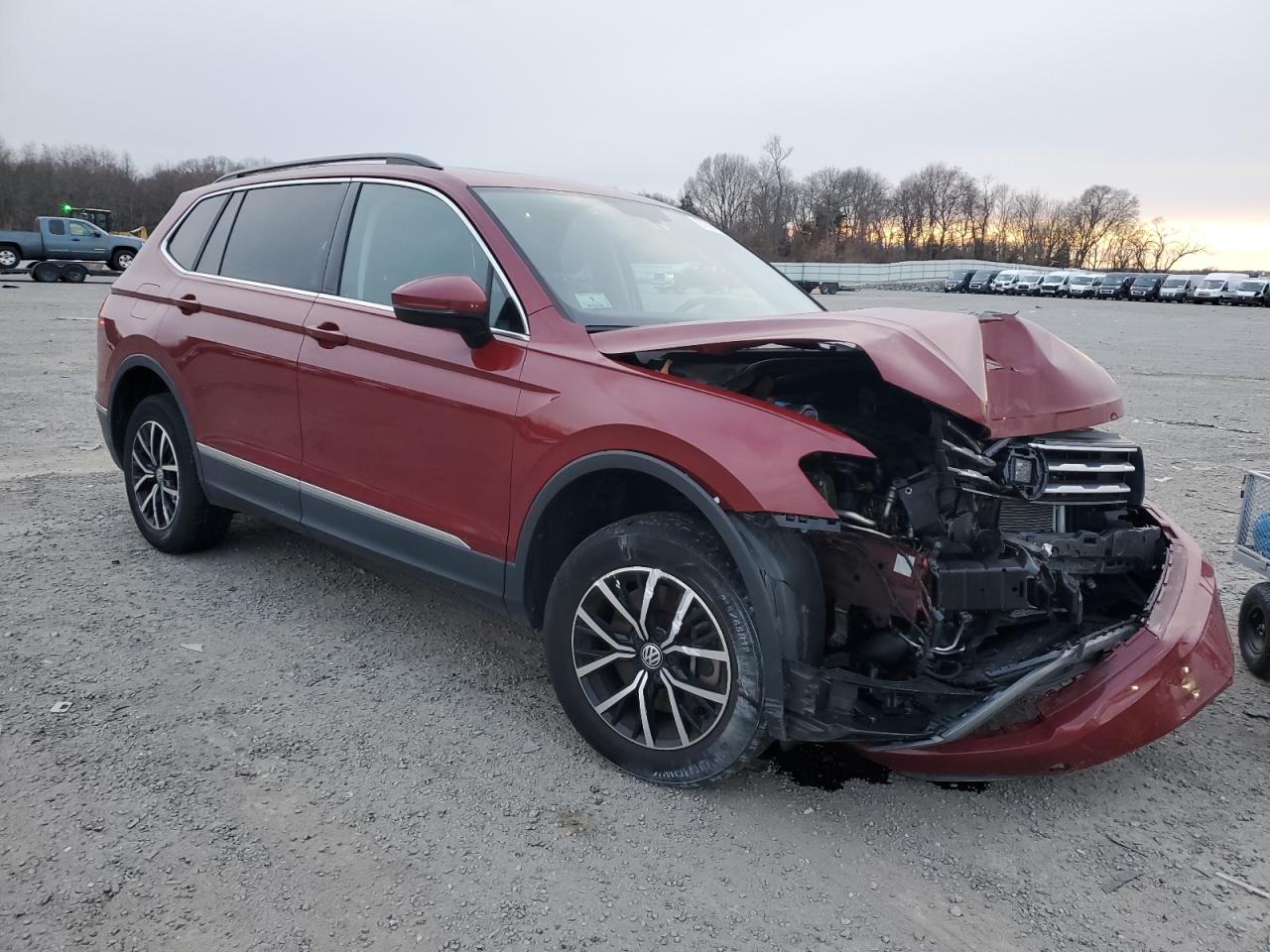2021 Volkswagen Tiguan VIN 3VV2B7AX0MM028084 Copart auction photo, all over damage thumbnail 4