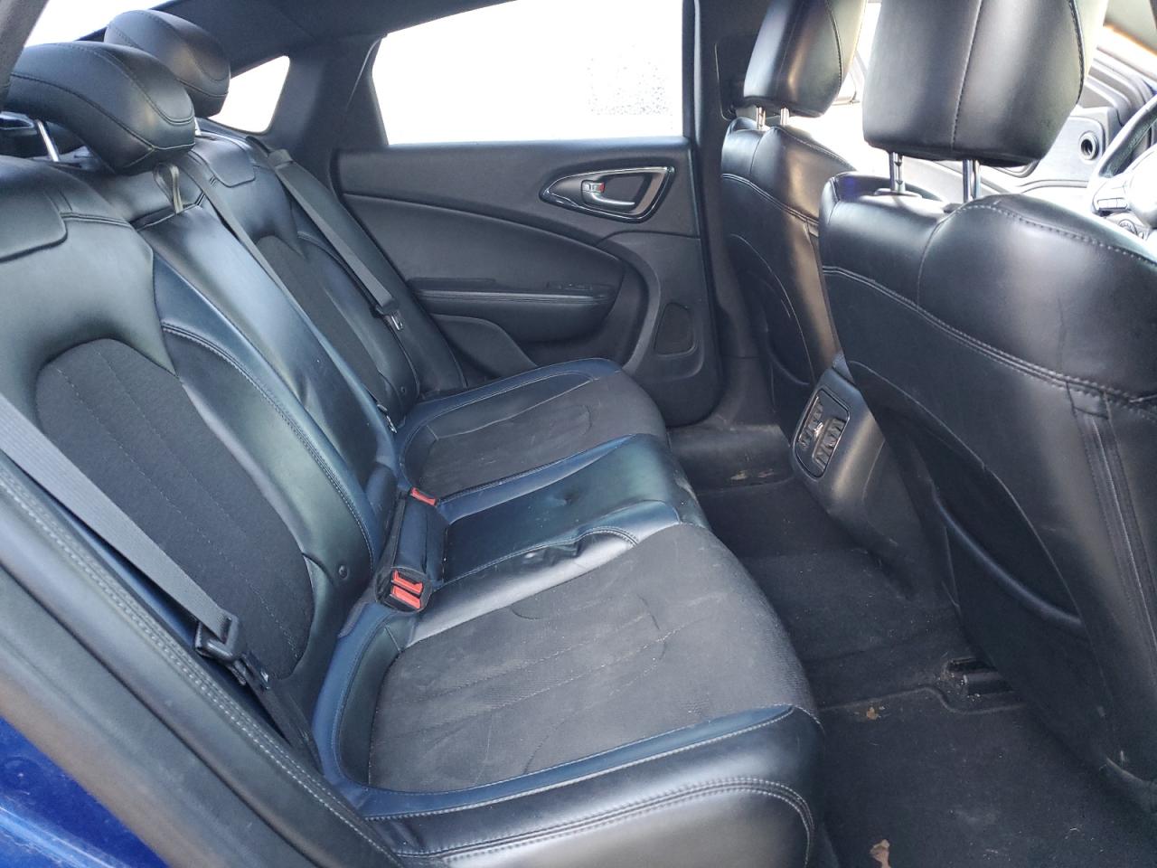 2015 Chrysler 200 VIN 1C3CCCBG5FN727232 Copart auction photo, front end damage thumbnail 10