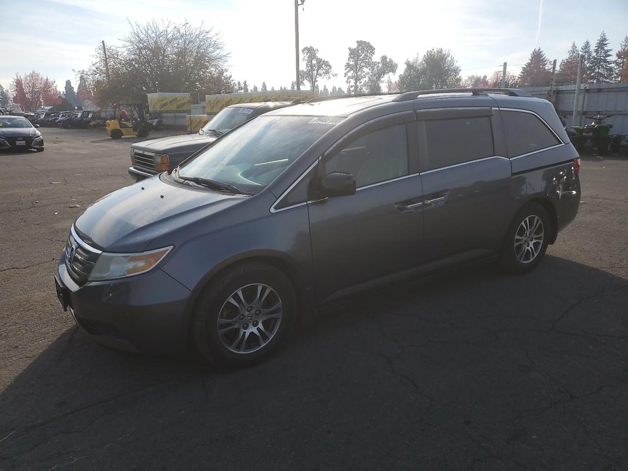 2011 Honda Odyssey VIN 5FNRL5H63BB043594