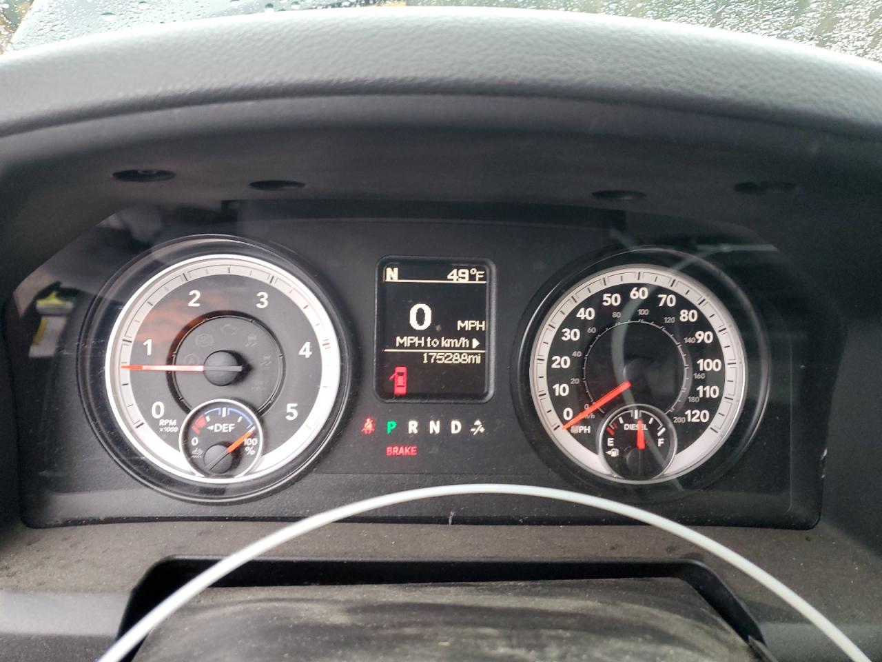 2015 RAM 3500 VIN 3C63RRGLXFG617036 Copart auction photo, side / rear end damage thumbnail 9