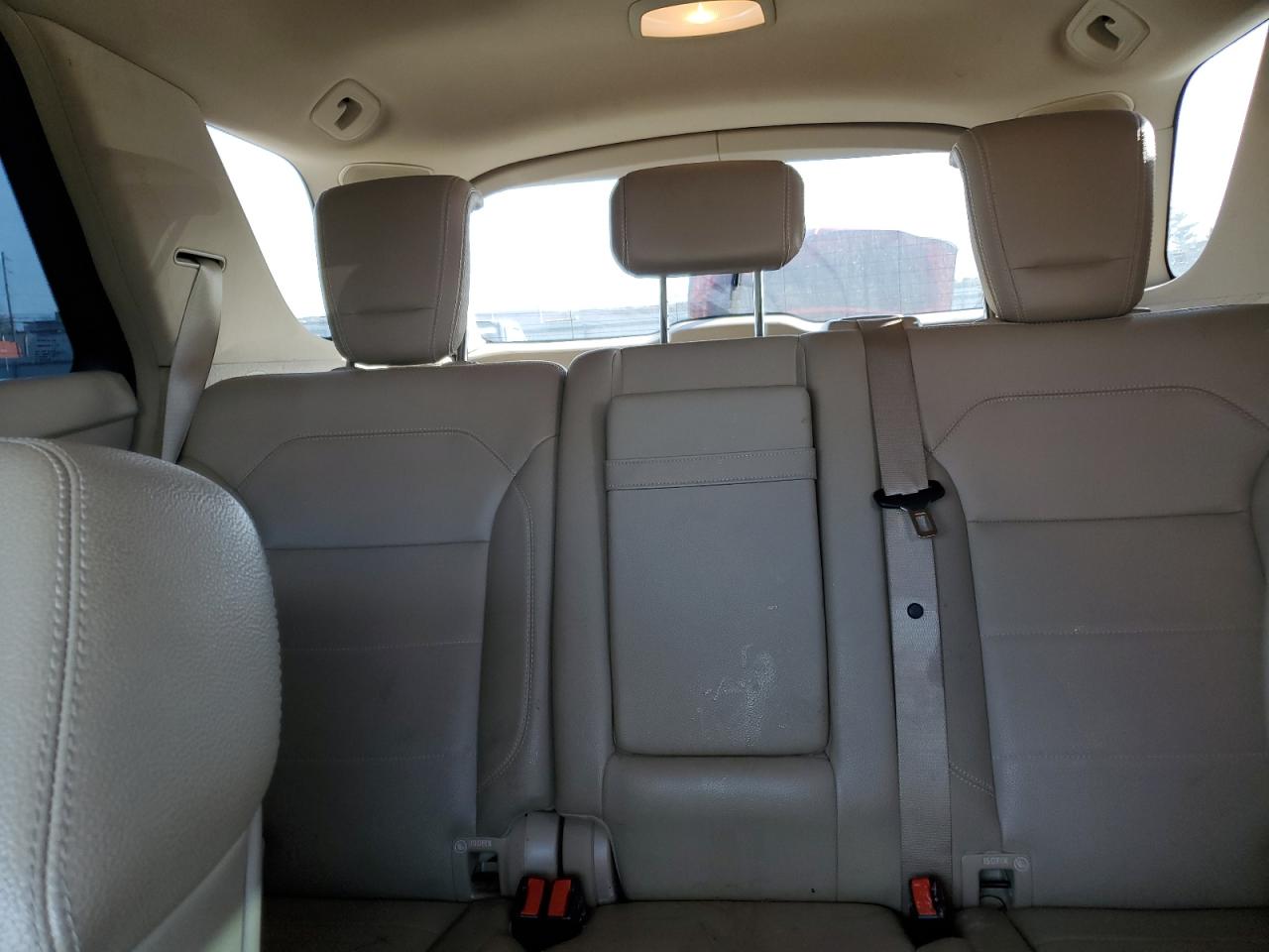 2012 Mercedes-Benz M-klasse VIN 4JGDA2EB4CA081311 Copart auction photo, minor dent/scratches damage thumbnail 10