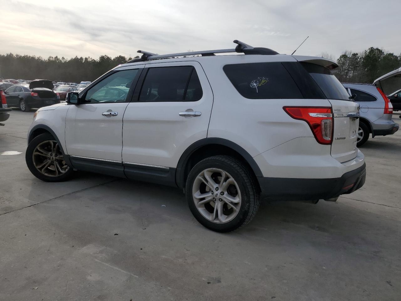 2015 Ford Explorer VIN 1FM5K7F85FGB16358 Copart auction photo, front end damage thumbnail 2