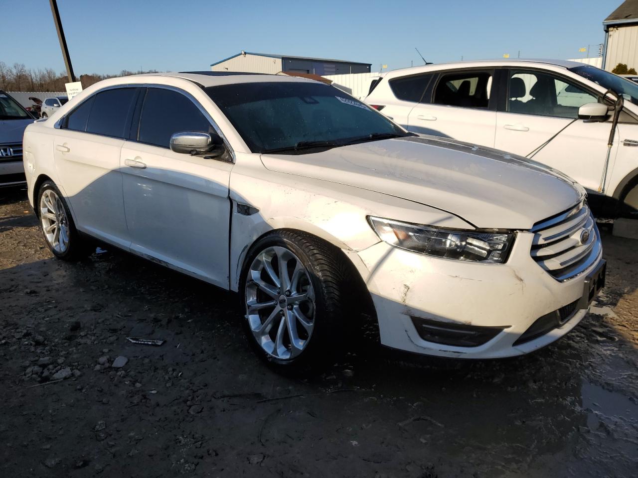2015 Ford Taurus VIN 1FAHP2F8XFG209341 Copart auction photo, front end damage thumbnail 4